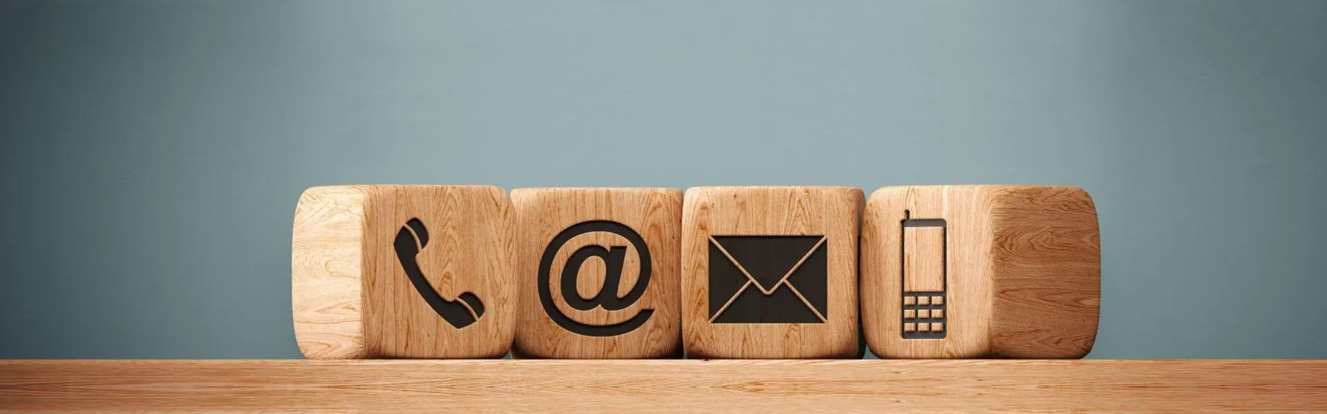 Skontaktuj się z nami